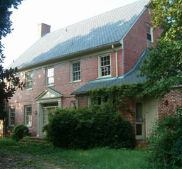 This house was built in the 1900’s stands on or near the original foundation of Wilton.