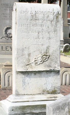 Grave marker of Emma Mordecai.