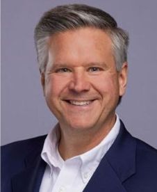 Chris Yohn, author.